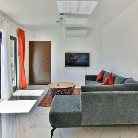 2 Bedroom In With Private Pool 빌라 *